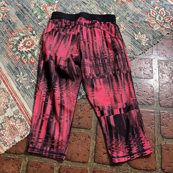 Adidas tech fit medium compression elastic waistband leggings - Picture 2 of 4